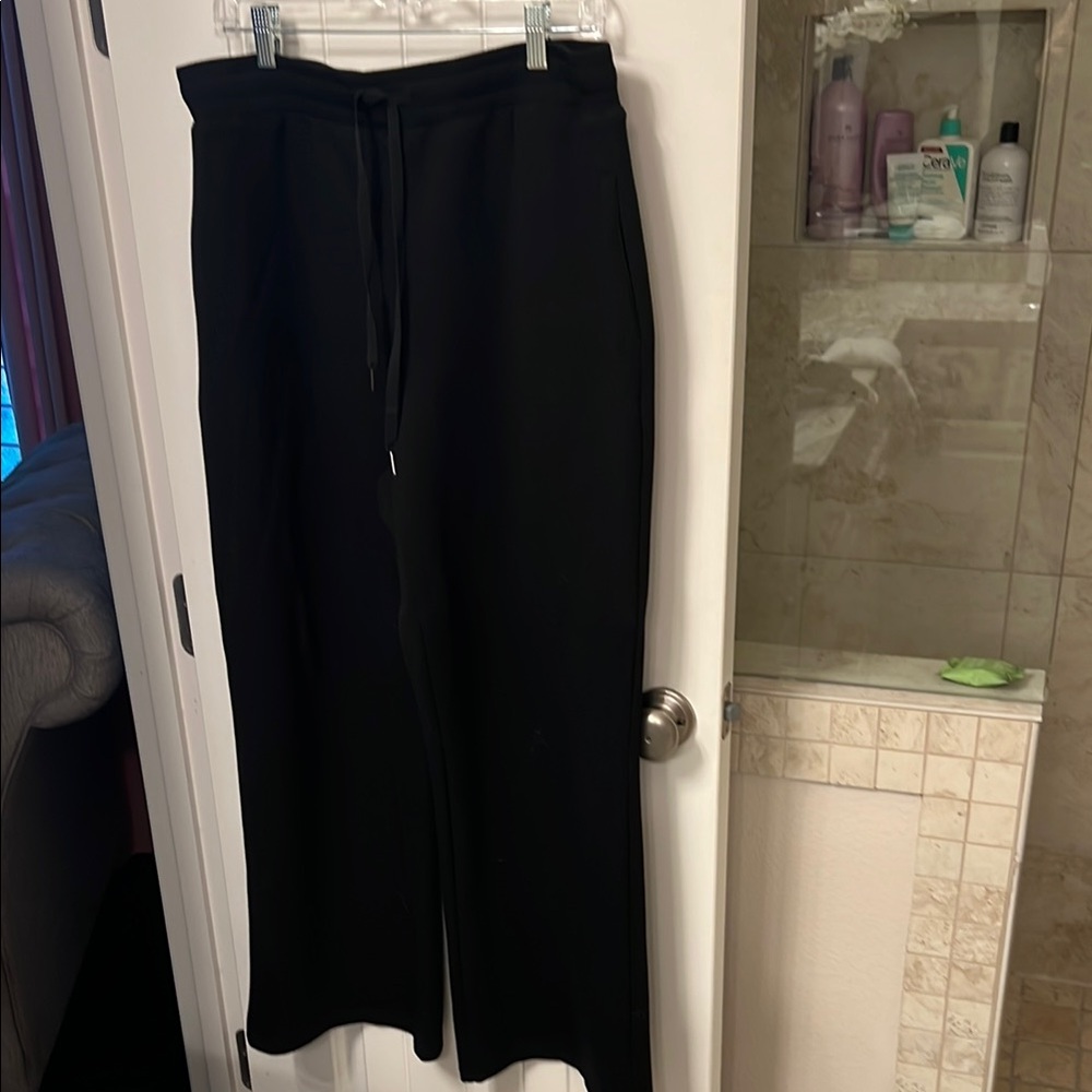 2 pc Lounge/Travel set - Picture 4 of 4
